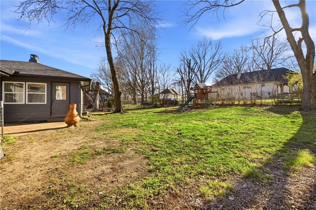 12718 Crystal Avenue — photo 55