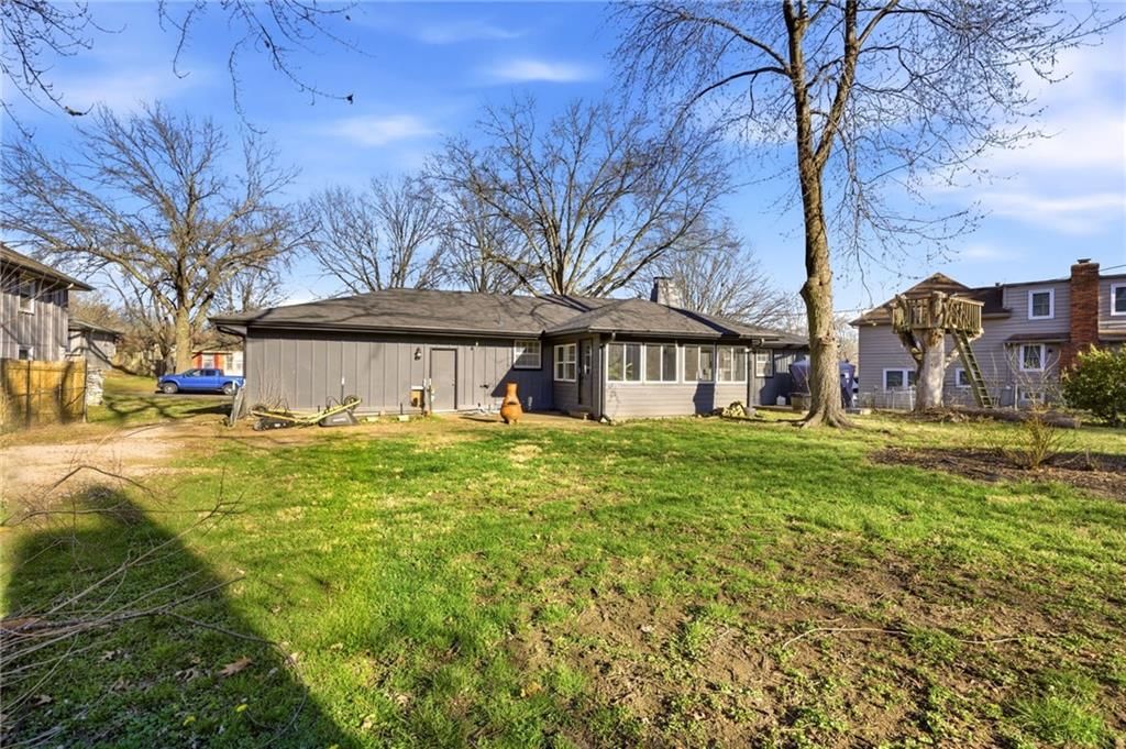 12718 Crystal Avenue — photo 56