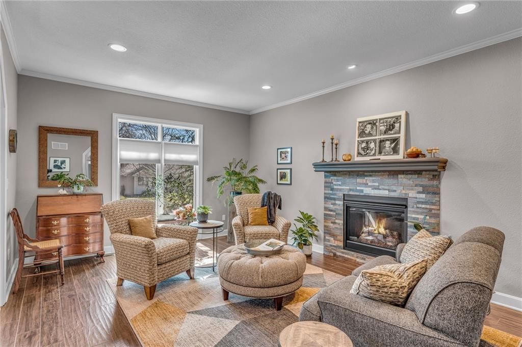 908 Easy Street — photo 11