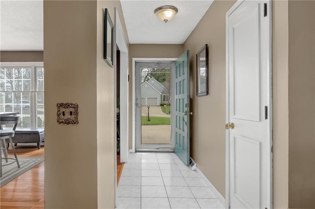 1106 Mockingbird Court — photo 5