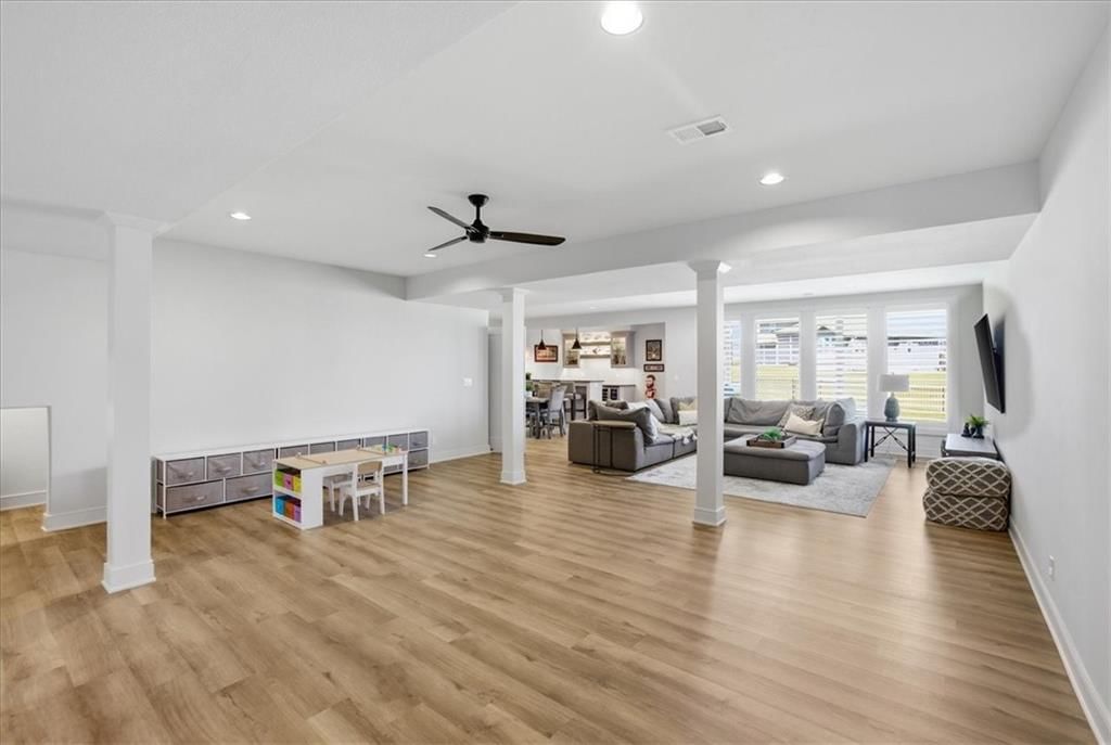 17321 Bradshaw Street — photo 27