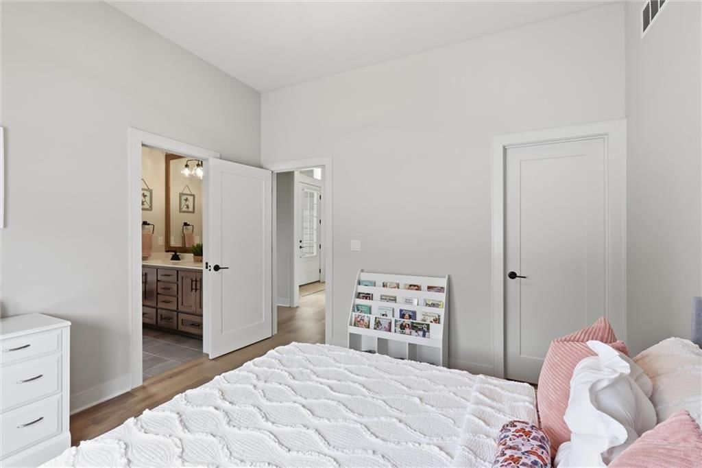 17321 Bradshaw Street — photo 45