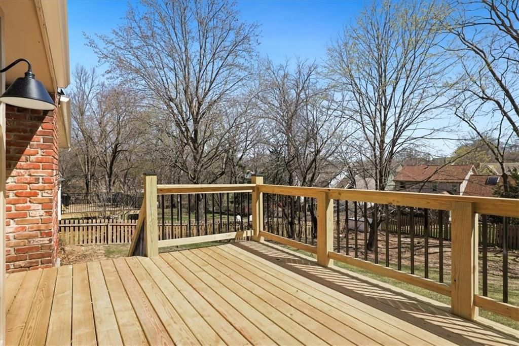 7829 N Garfield Avenue — photo 22