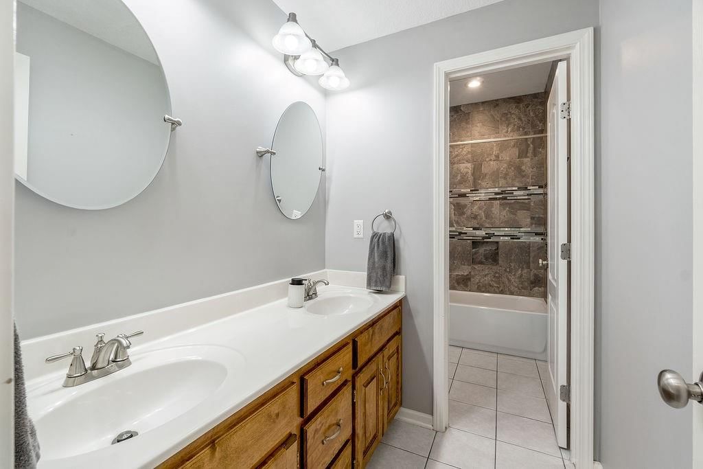 14909 Orval Lane — photo 40