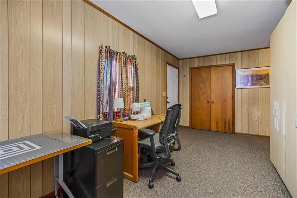 Photo 31 of 65 - 17249 198th Street, Tonganoxie, KS 66086