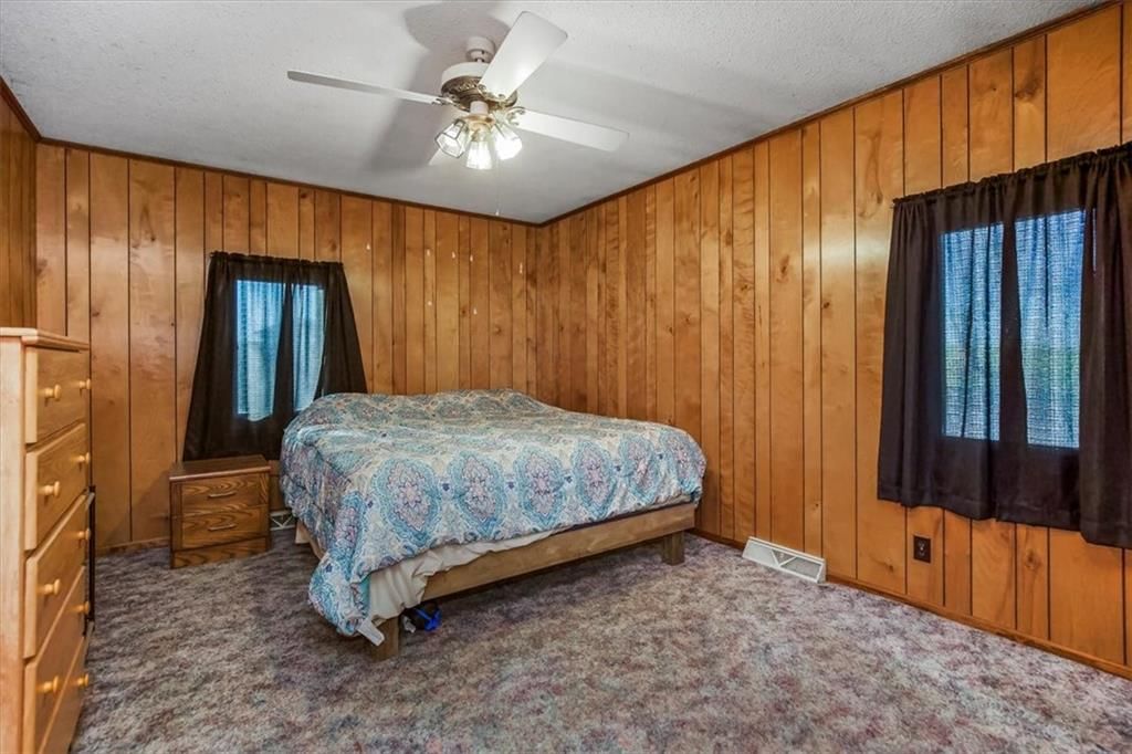 Photo 32 of 65 - 17249 198th Street, Tonganoxie, KS 66086