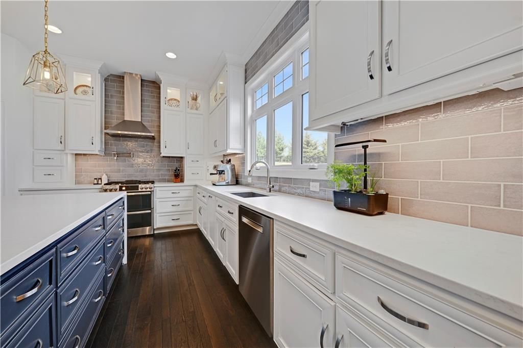 11573 S Roundtree Street — photo 16