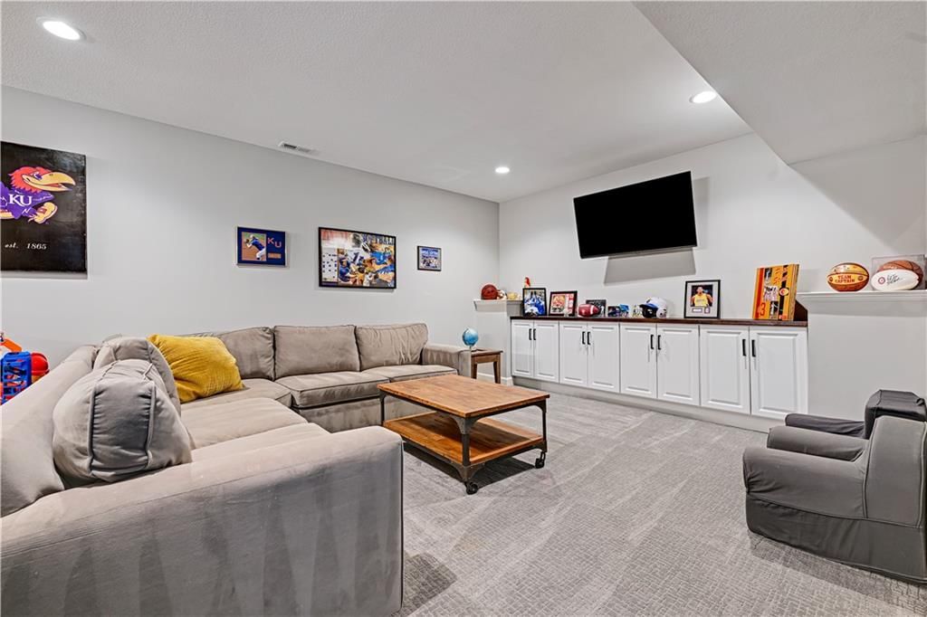 11573 S Roundtree Street — photo 22