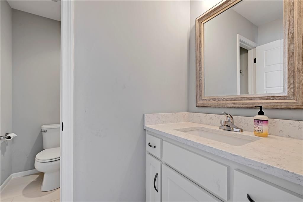 11573 S Roundtree Street — photo 31