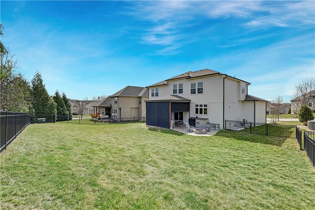 11573 S Roundtree Street — photo 42