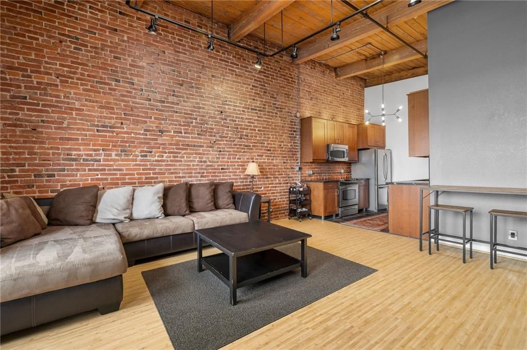 609 Central Street — photo 8