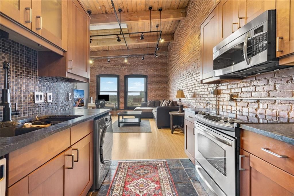 609 Central Street — photo 12