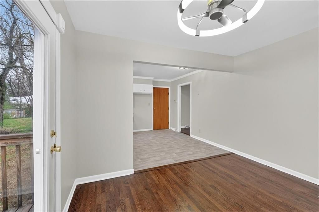 3308 S Vermont Avenue — photo 17