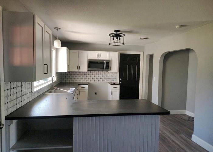2300 Sunset Avenue — photo 12