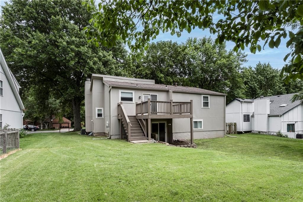 9132 DARNELL Street — photo 26