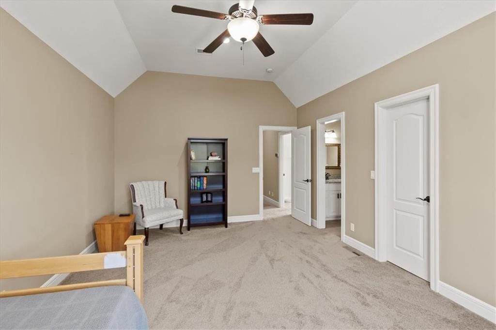 14001 DEARBORN Street — photo 36