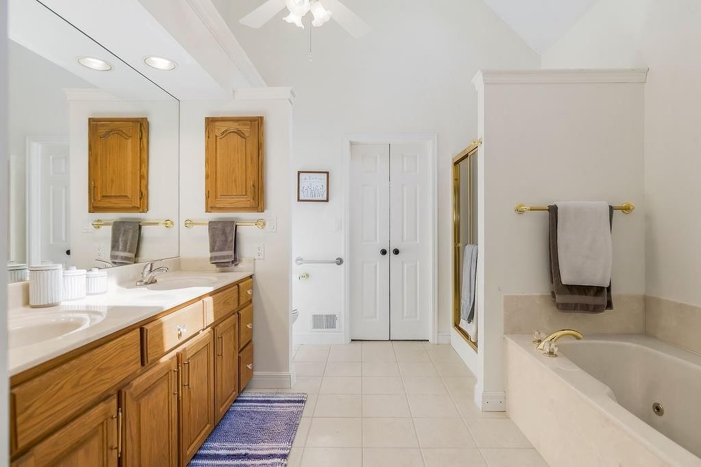 4852 Black Swan Drive — photo 13