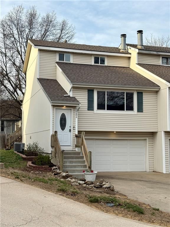 1420 E Mart Way Circle — photo 2