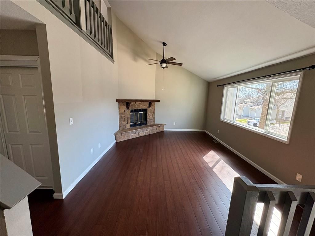 1420 E Mart Way Circle — photo 4