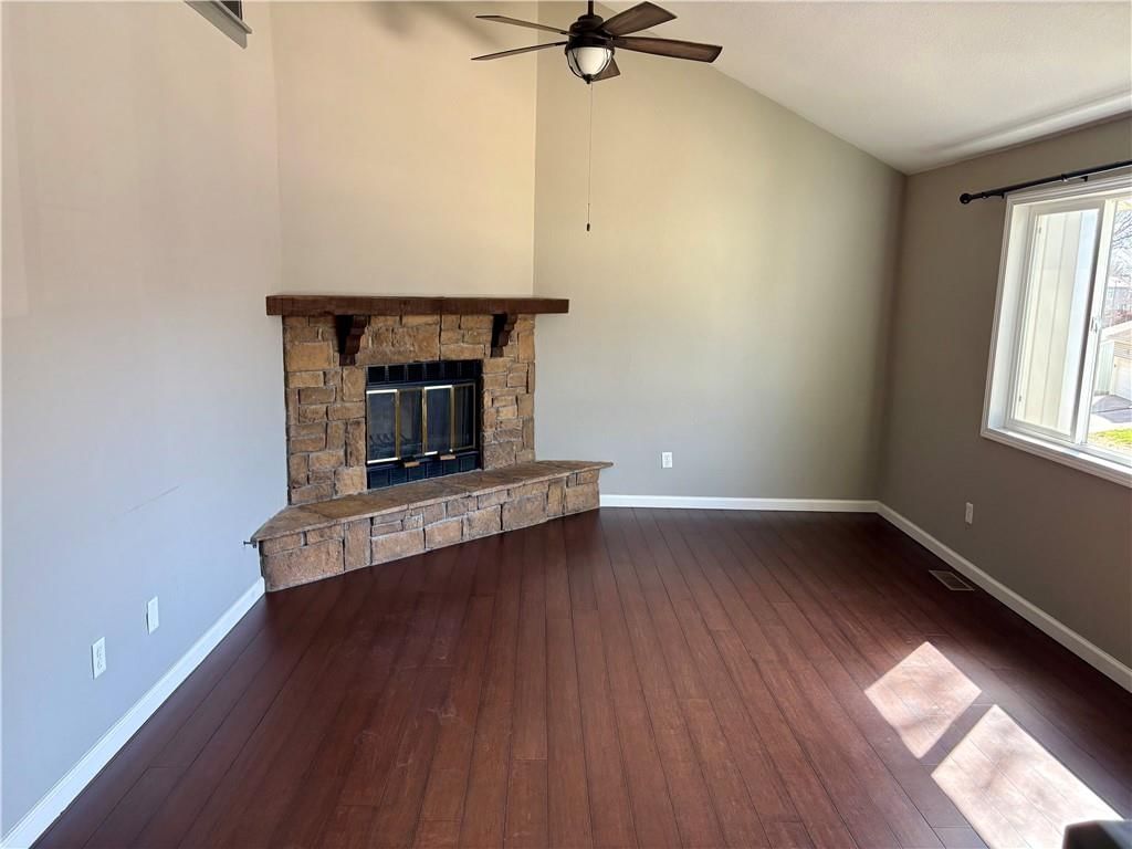 1420 E Mart Way Circle — photo 5