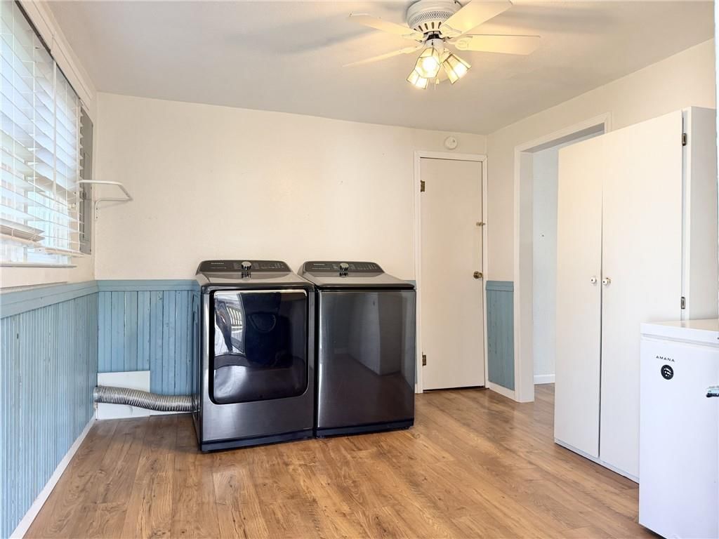 1310 E 13th Court — photo 18