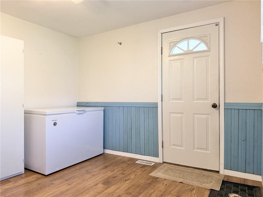 1310 E 13th Court — photo 19