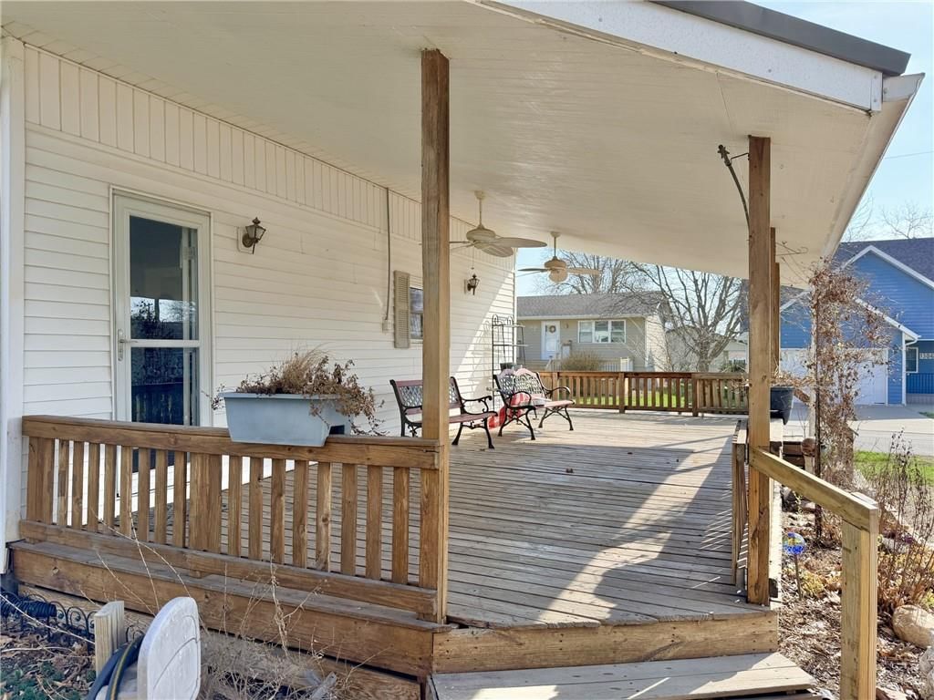1310 E 13th Court — photo 20