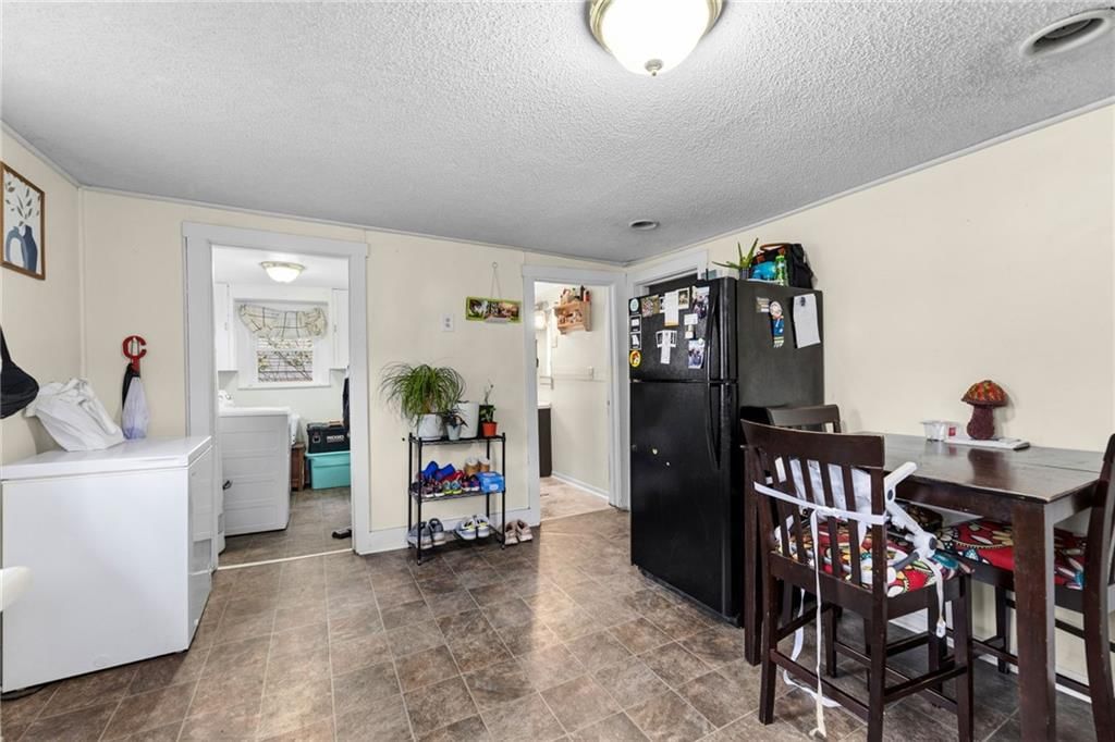 223 S Maple Street — photo 13