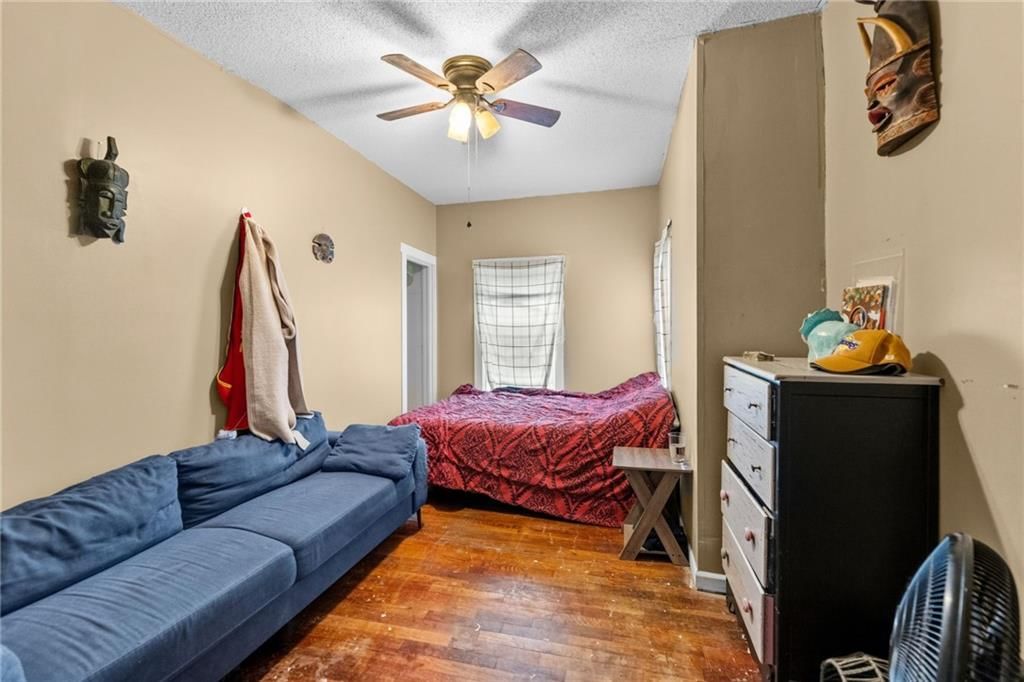 223 S Maple Street — photo 16