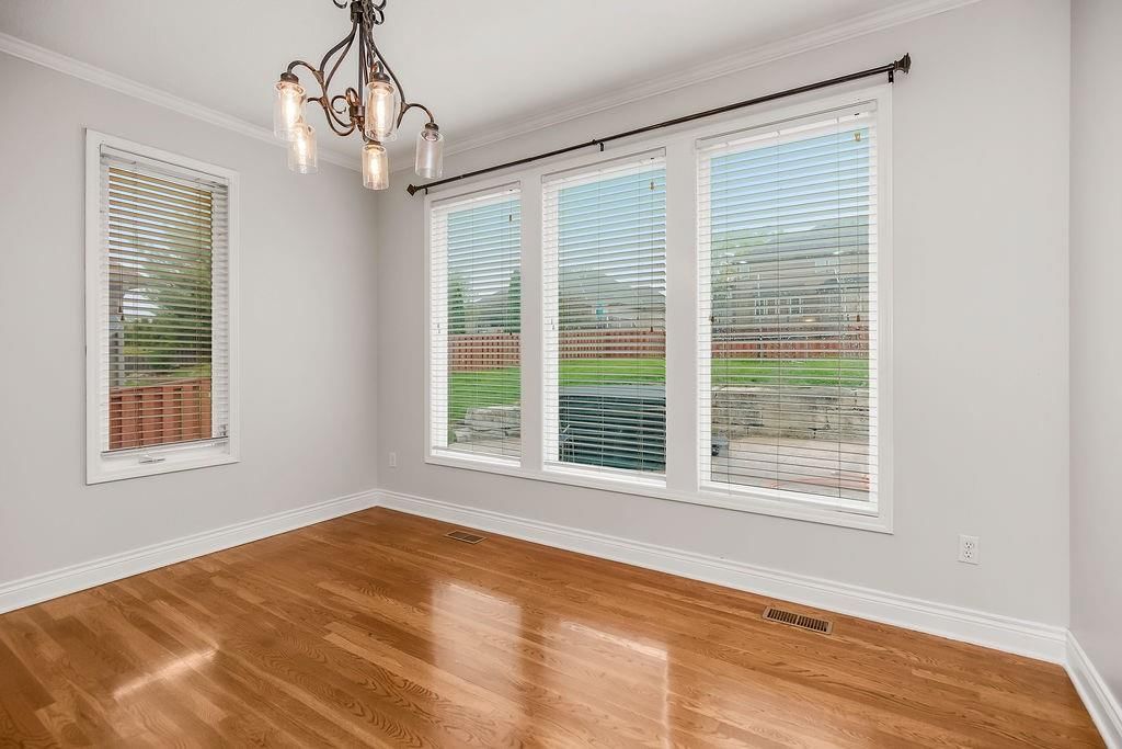 637 NE Sundance Trail — photo 11