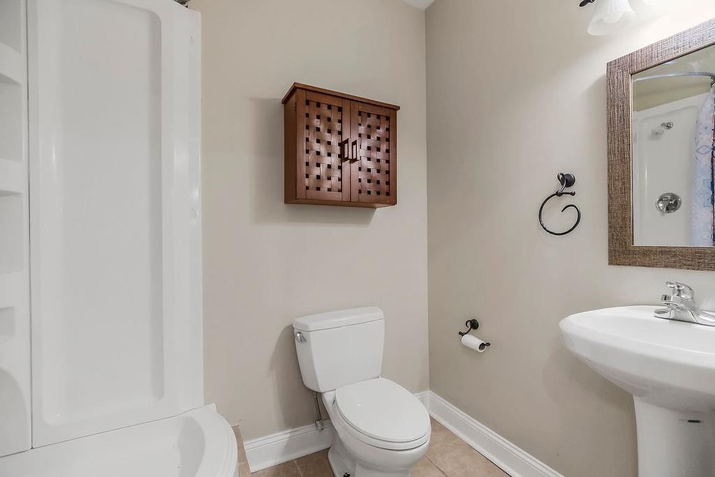 637 NE Sundance Trail — photo 32