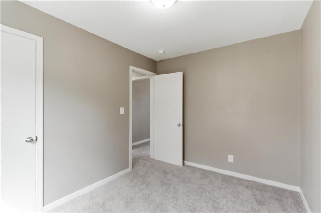6203 E 147th Terrace — photo 18