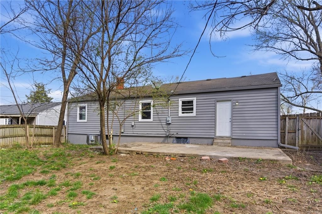 6203 E 147th Terrace — photo 31