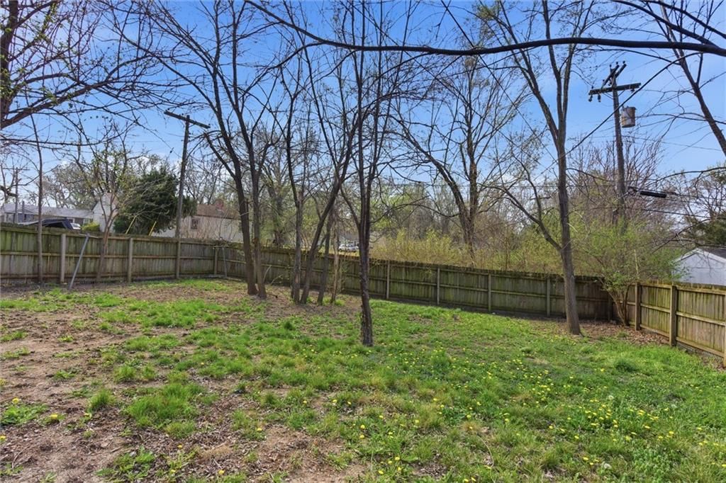 6203 E 147th Terrace — photo 34