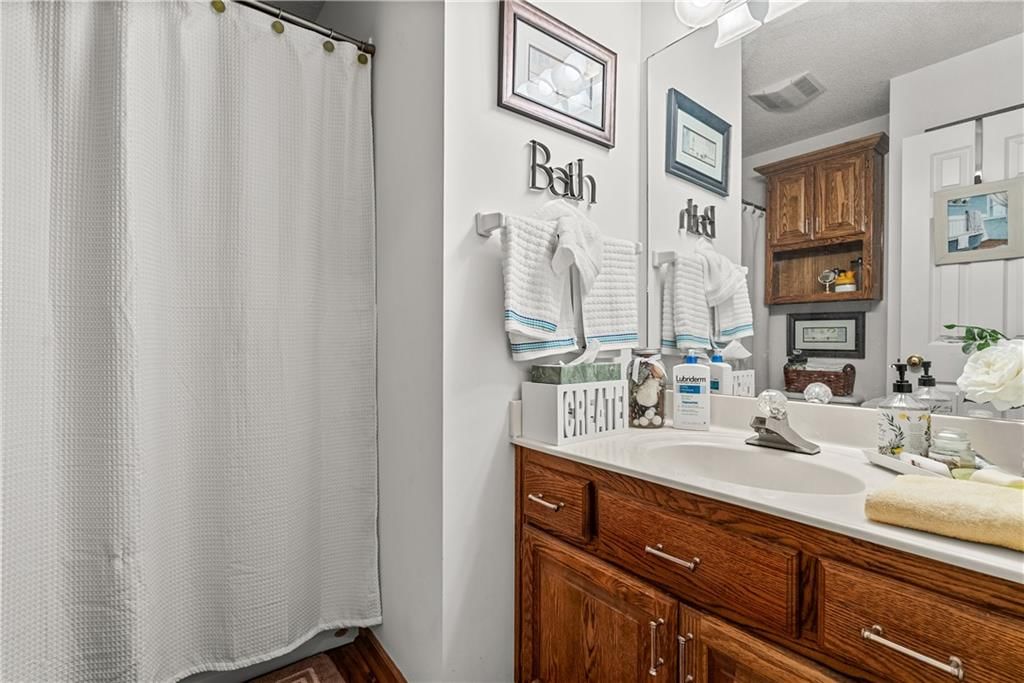 5235 Downey Avenue — photo 23