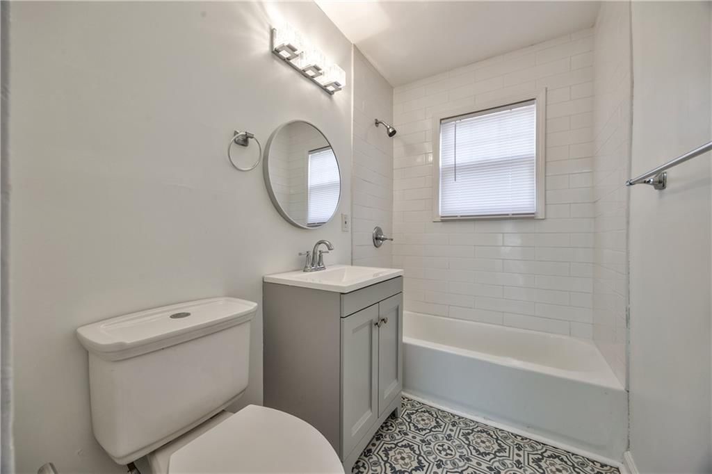 3407 S Cedar Avenue — photo 9