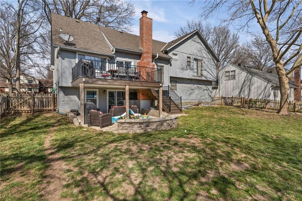 12725 W 116th Street — photo 2