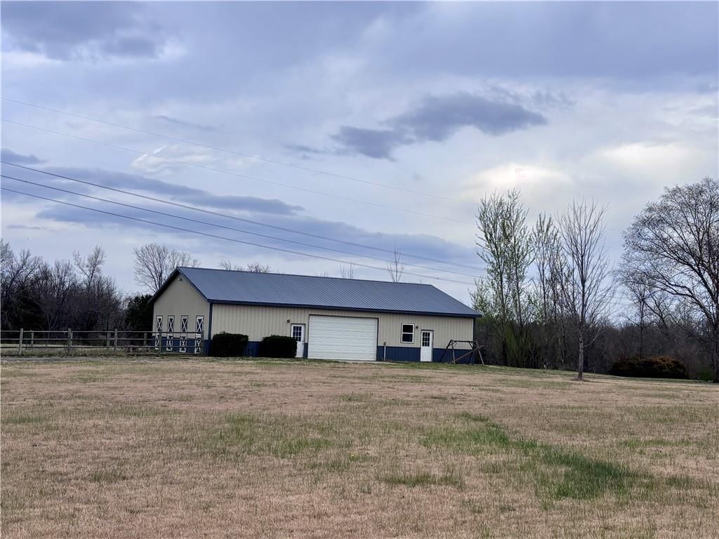 19305 Lowell Avenue — photo 6