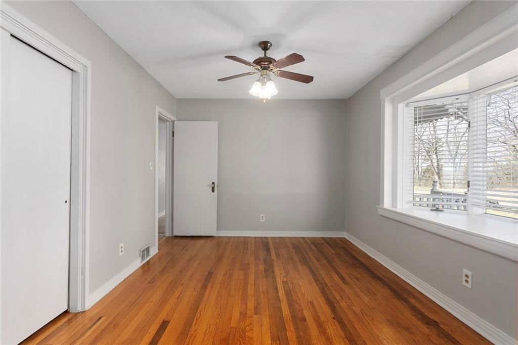 5707 N Robinhood Lane — photo 18