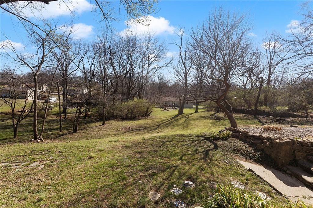 5707 N Robinhood Lane — photo 42