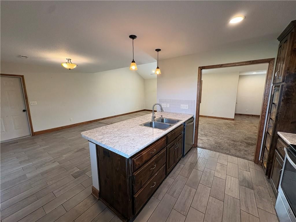 203 VALLEY Street — photo 12