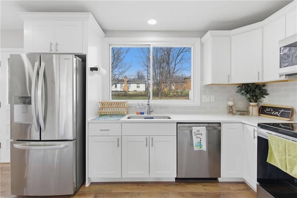 5710 W 100th Terrace — photo 11
