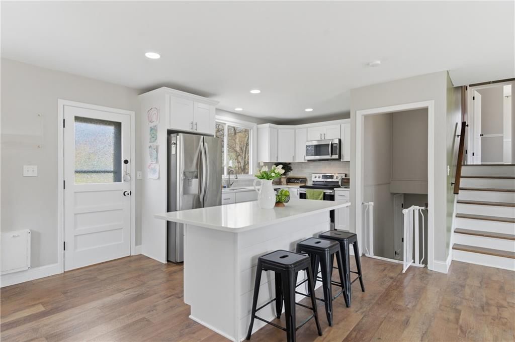 5710 W 100th Terrace — photo 12