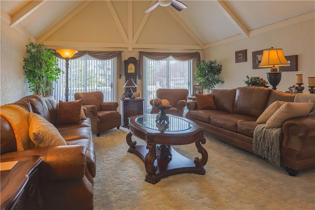 2303 Lynn Road — photo 3