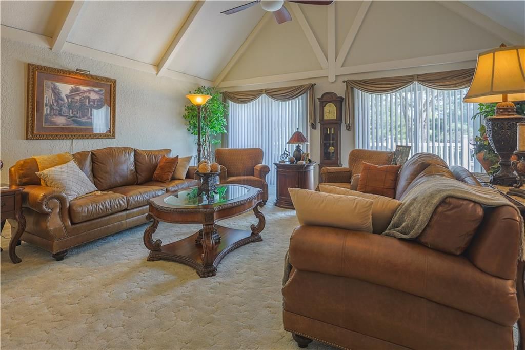2303 Lynn Road — photo 4