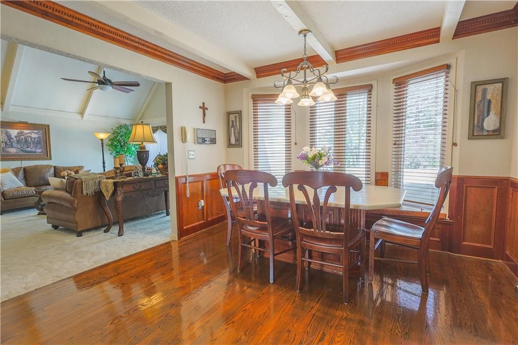 2303 Lynn Road — photo 8