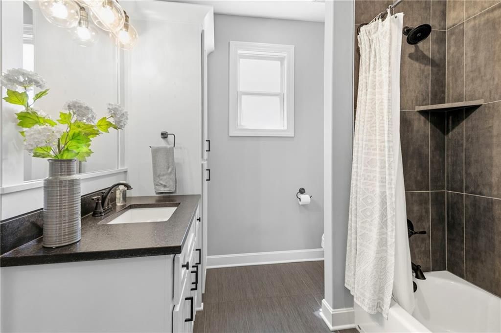 7425 NW Douglas Court — photo 20