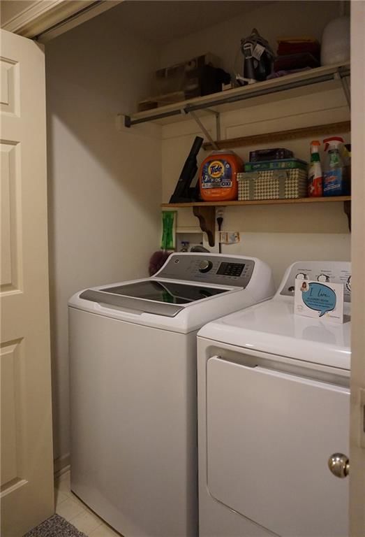 413 Regency Park Street — photo 15