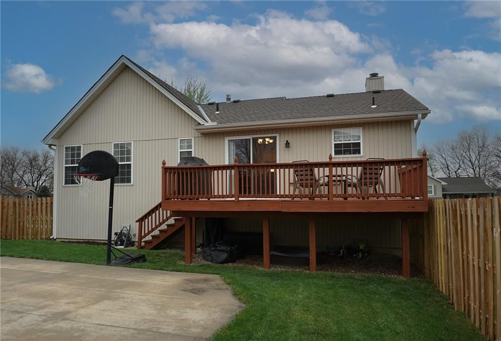 413 Regency Park Street — photo 24