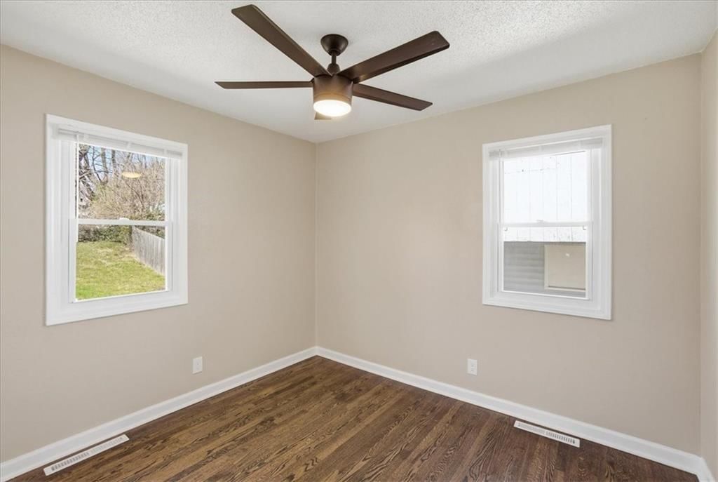 2510 S Crescent Avenue — photo 9